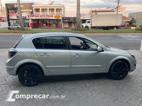 VECTRA 2.0 MPFI GT Hatch 8V