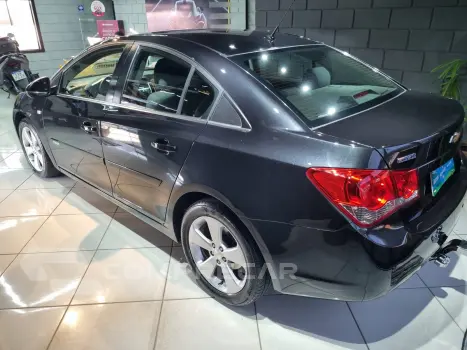 CRUZE 1.8 LT 16V