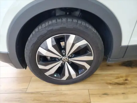 T-CROSS 1.0 200 TSI TOTAL FLEX COMFORTLINE AUTOMÁ