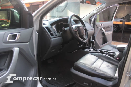 Ranger 3.2 20V CABINE DUPLA 4X4 LIMITED TURBO DIESEL AUTOMÁT