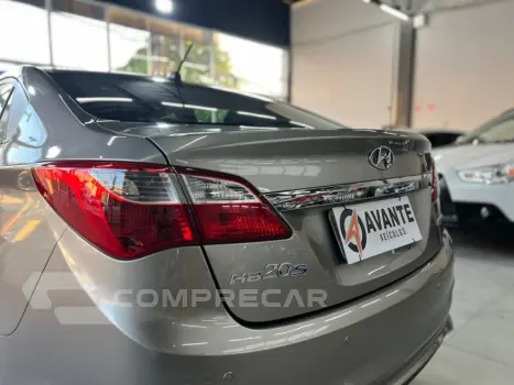 HB20S 1.6 COMFORT PLUS 16V FLEX 4P AUTOMÁTICO