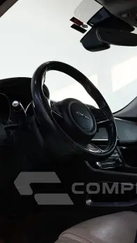 F-PACE 2.0 16V Turbo Prestige AWD