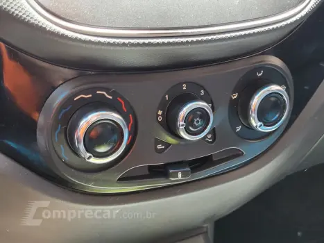 Grand Siena ATTRACTIVE 1.0 Flex 8V 4p