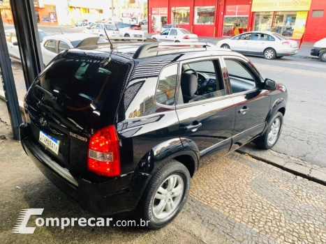 TUCSON 2.0 GL 2WD 16V