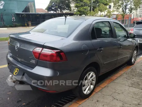 Voyage 1.6 4P FLEX AUTOMÁTICO