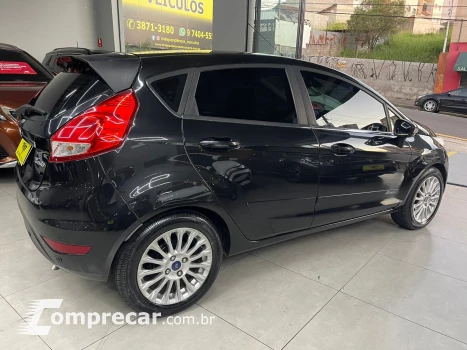 FIESTA 1.6 Ti-vct Titanium