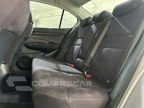 CITY 1.5 LX Sedan 16V