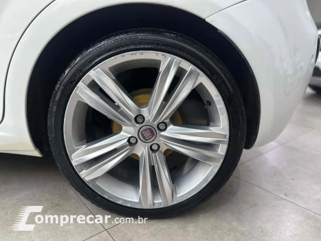 PUNTO 1.6 ESSENCE 16V FLEX 4P AUTOMATIZADO