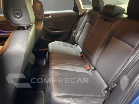 JETTA 1.4 250 TSI TOTAL FLEX COMFORTLINE TIPTRONIC