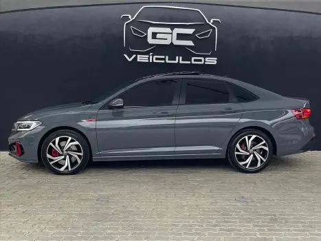 Volkswagen JETTA 2.0 350 TSI GASOLINA GLI DSG 4 portas