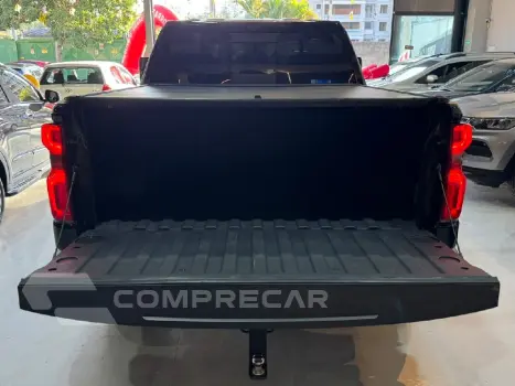 SILVERADO 5.3 V8 GASOLINA 1500 HIGH COUNTRY 4X4 AUTOMÁTICO