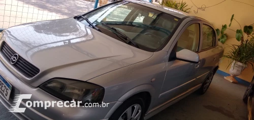 CHEVROLET ASTRA 2.0 MPFI Expression Sedan 8V 4 portas