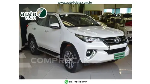 Toyota HILUX SW4 - 2.8 SRX 4X4 16V TURBO INTERCOOLER 4P AUTOMÁTICO 4 portas