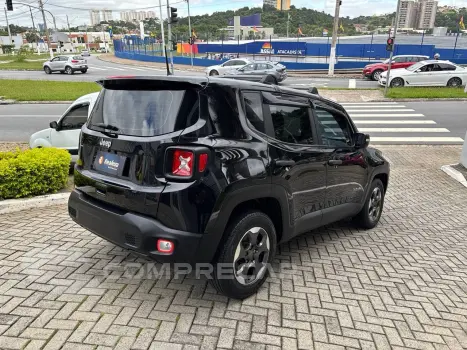 Renegade 1.8 4x2 Flex 16V Aut.