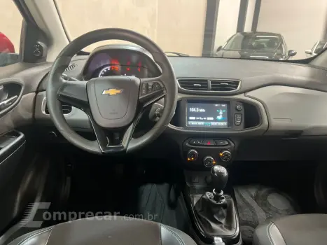 Onix Hatch 1.4 4P FLEX LT