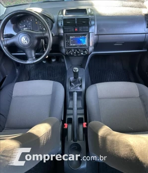 POLO SEDAN 1.6 MI 8V FLEX 4P MANUAL