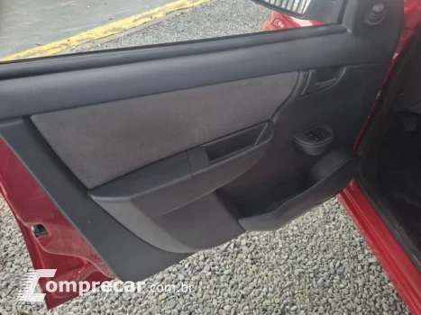 CELTA - 1.0 MPFI LT 8V 4P MANUAL