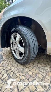 FIT 1.4 LX 16V