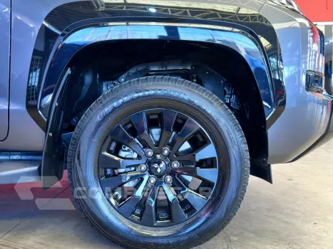 TRITON 2.4 BITURBO DIESEL CD KATANA 4X4 AUTOMÁTICO