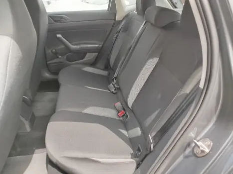 Polo Track 1.0 Flex 12V 5p