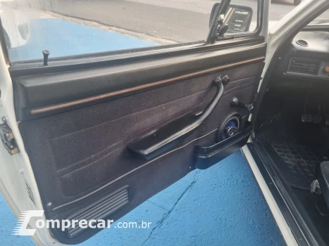PASSAT 1.6 LS 8V