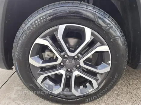 COMMANDER 1.3 T270 Turbo Limited