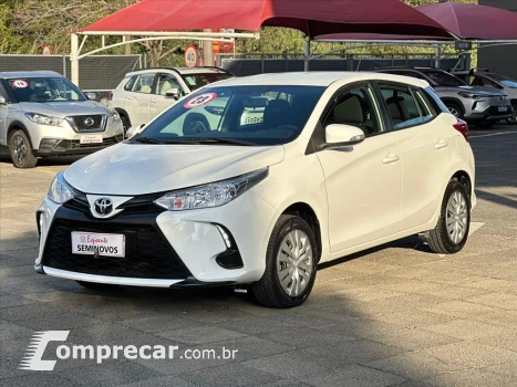 Toyota YARIS 1.3 16V FLEX XL LIVE MULTIDRIVE 4 portas