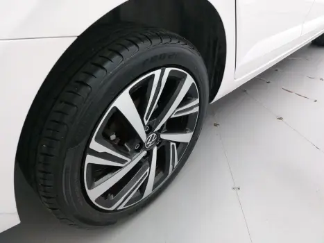 VIRTUS 1.0 200 TSI HIGHLINE AUTOMÁTICO