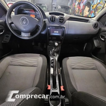 DUSTER 20 D 4X2