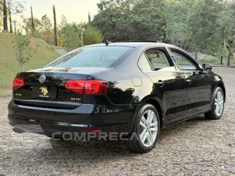 JETTA 2.0 TSI HIGHLINE 211CV GASOLINA 4P TIPTRONIC