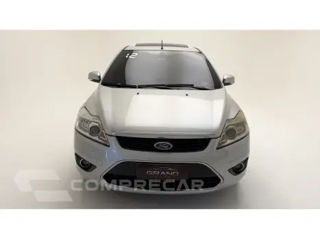 FOCUS 2.0 TITANIUM HATCH 16V FLEX 4P AUTOMÁTICO