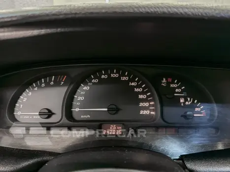 Vectra GLS/Expres.2.2/ 2.0 e 2.0 CD 8V