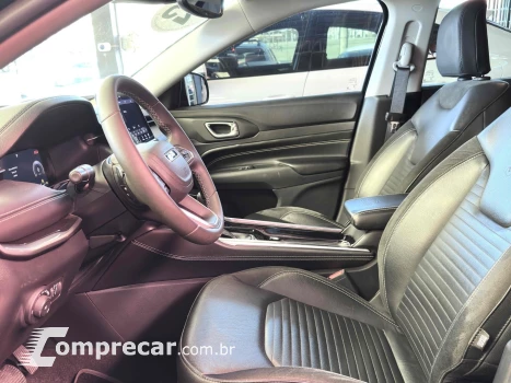 COMMANDER 1.3 T270 TURBO FLEX LONGITUDE AT6