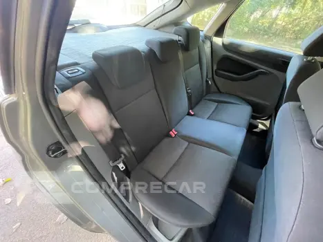 FOCUS 1.6 SE Hatch 16V