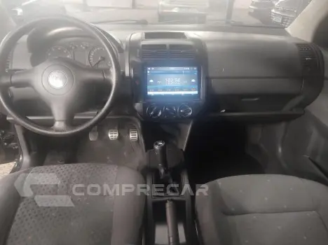 POLO SEDAN 1.6