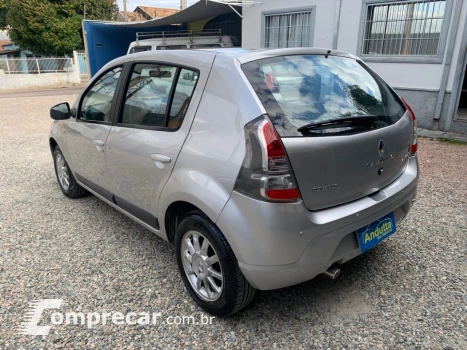 Sandero 1.6 4P FLEX PRIVILÉGE AUTOMÁTICO