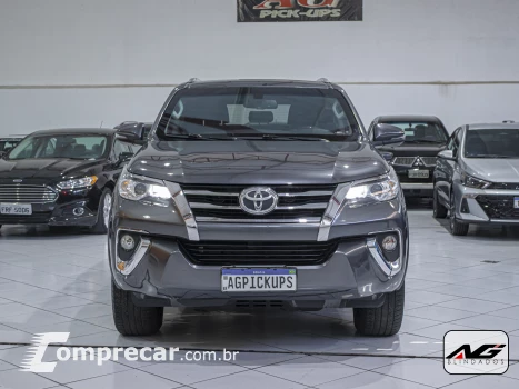 HILUX SW4 2.7 SRV 7 Lugares 4X2 16V