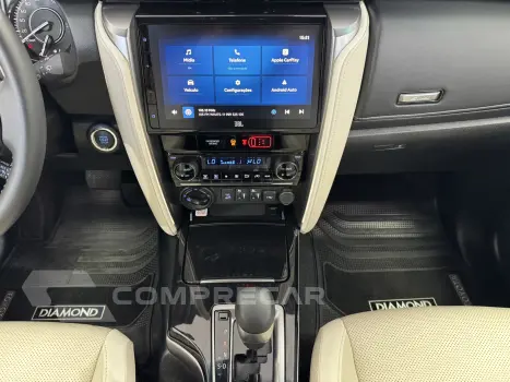 HILUX SW4 2.8 D-4d Turbo Diamond 7L 4X4