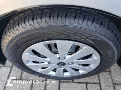 HB20S - 1.6 COMFORT PLUS 16V 4P MANUAL