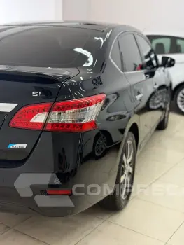 Sentra SL 2.0/ 2.0 Flex Fuel 16V Aut.