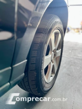 SANTA FÉ 2.7 MPFI GLS 7 Lugares V6 24V