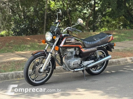 HONDA CB 400