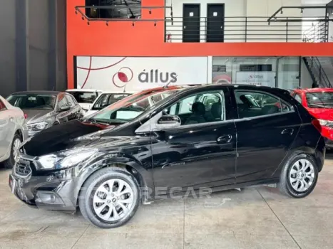 ONIX - 1.4 MPFI LT 8V 4P MANUAL