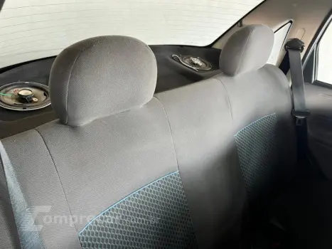 CLASSIC 1.0 MPFI LS 8V FLEX 4P MANUAL