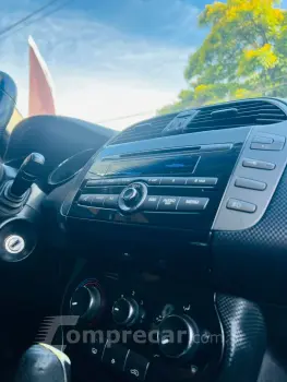 Bravo ESSENCE Dualogic 1.8 Flex 16V 5p