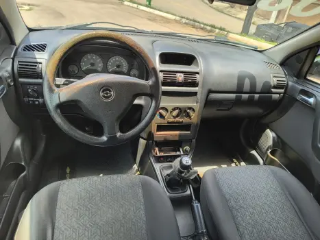 ASTRA 2.0 MPFI Advantage 8V