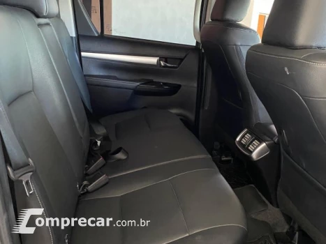 HILUX - 2.8 D-4D TURBO CD SRV 4X4 AUTOMÁTICO