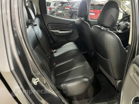 L200 TRITON 2.4 16V Turbo Sport Outdoor GLS CD 4X4