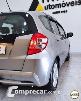 Fit 1.5 16V 4P EX