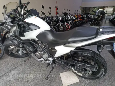 XL 700V TRANSALP
